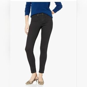 Levi's Women's 311 Shaping Skinny Jeans #1136